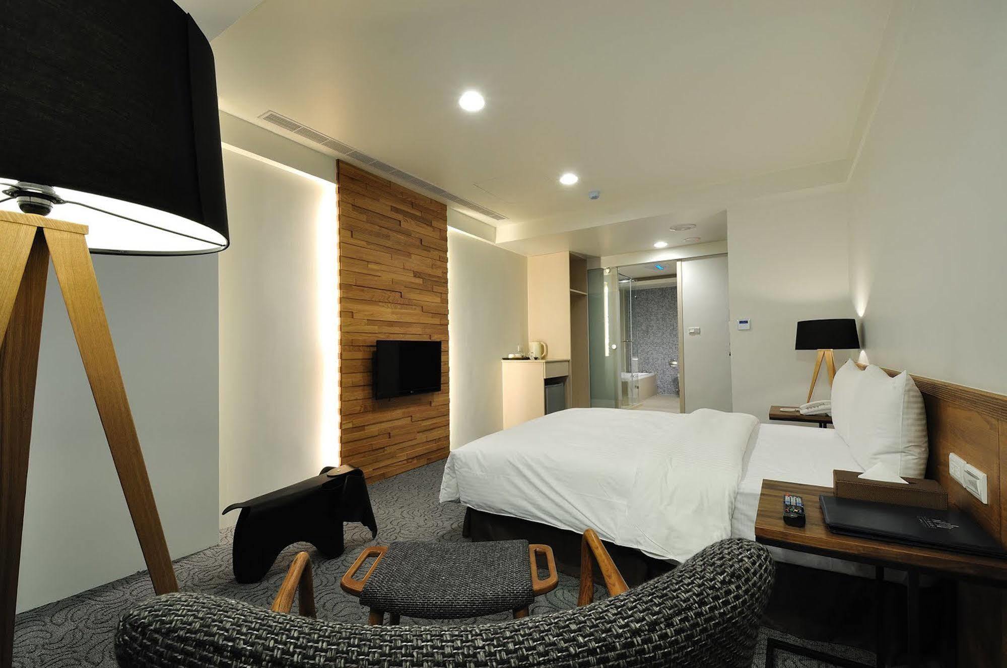 לודונג Sun Sweet Hotel מראה חיצוני תמונה